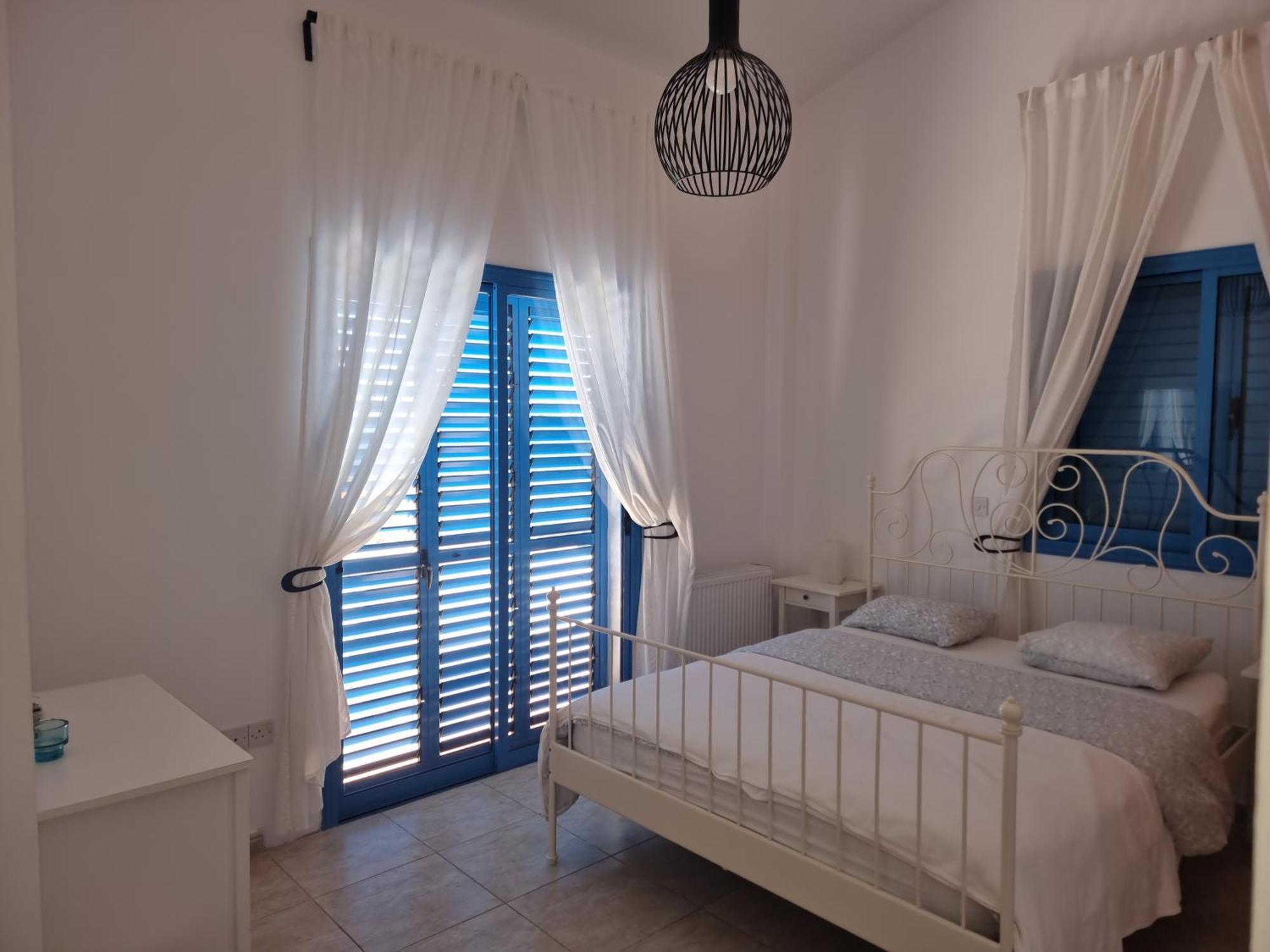 Olive Beach Villa Peyia Exterior photo